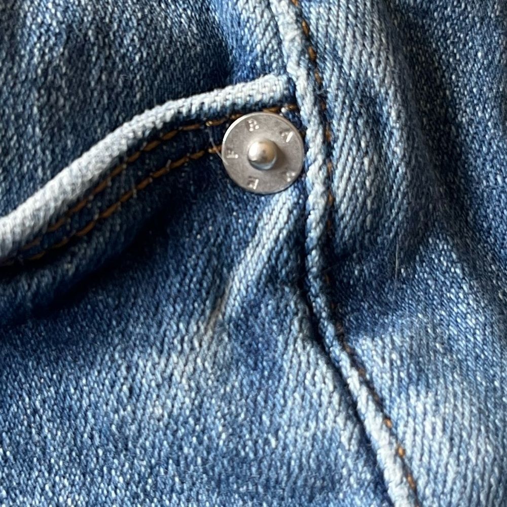 Frame Blue Le Crop Flared Jeans - Picture 6 of 8